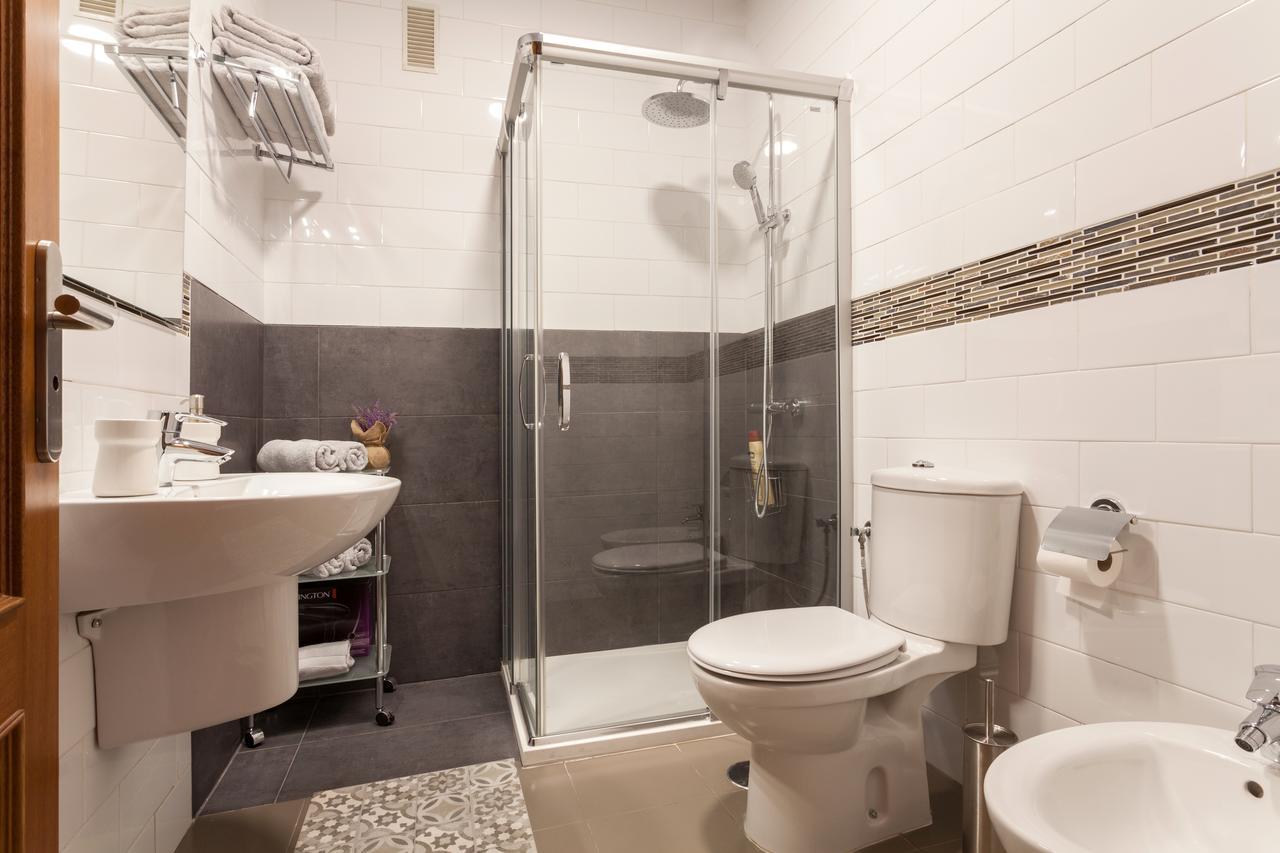 Dream Apartments Calle Zaragoza 塞维利亚 外观 照片